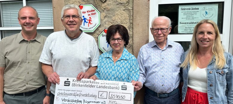 Spendenübergabe an den Förderverein Lützelsoon e.V.
